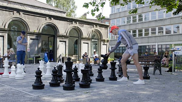The Final played on the giant chess board on Saturday 24th July won by James Naughton over Tim Dineen. Photo courtesy of Pat